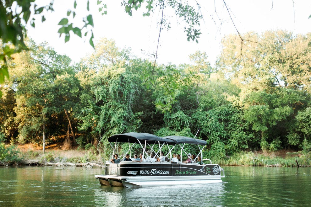 Waco Tours River Cruise